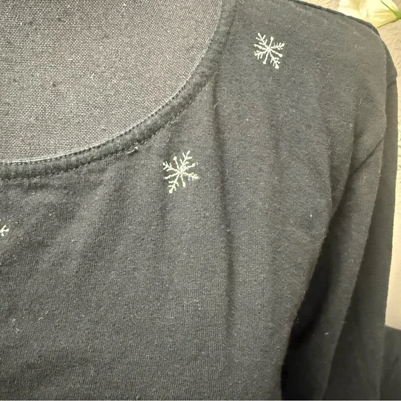 Lemon Grass Black Reindeer Embroidered Christmas Top Women’s Large Cotton - Picture 2 of 9